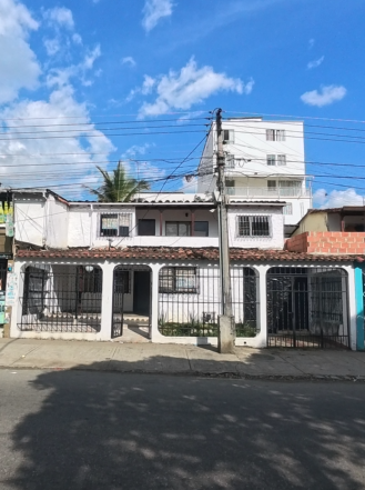 CASA EN VENTA, PROVENZA
