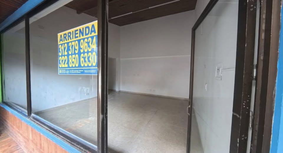 LOCAL COMERCIAL EN ARRIENDO, CENTRO DE BUCARAMANGA